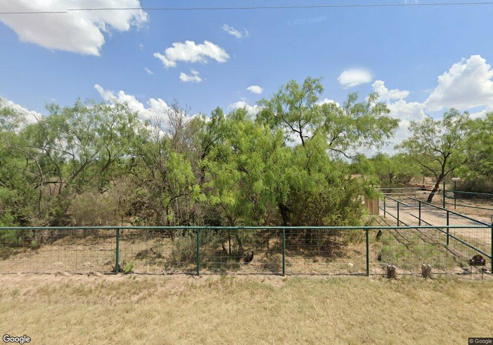 11693 Twin Lakes Ln, San Angelo, TX 76904 - photo 1