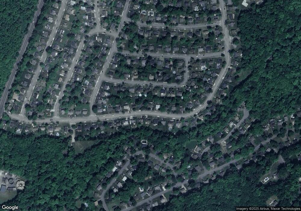 39 Clover Hill Dr, Flanders, NJ 07836 - photo 1