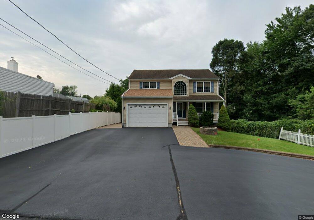 10 Beauregard Ave, Cumberland, RI 02864 - photo 1