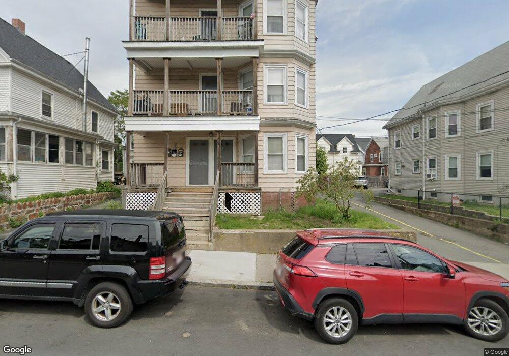 7 Parrott St, Lynn, MA 01902 - photo 1