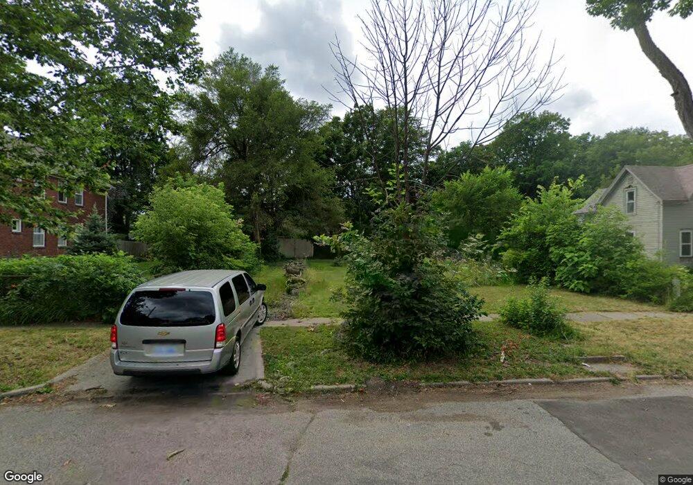 734 Thomson St, Flint, MI 48503 - photo 1