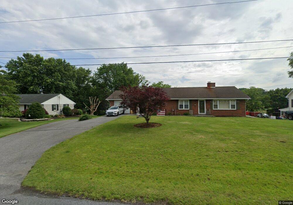 4606 Heckman Dr, Saint Thomas, PA 17252 - photo 1