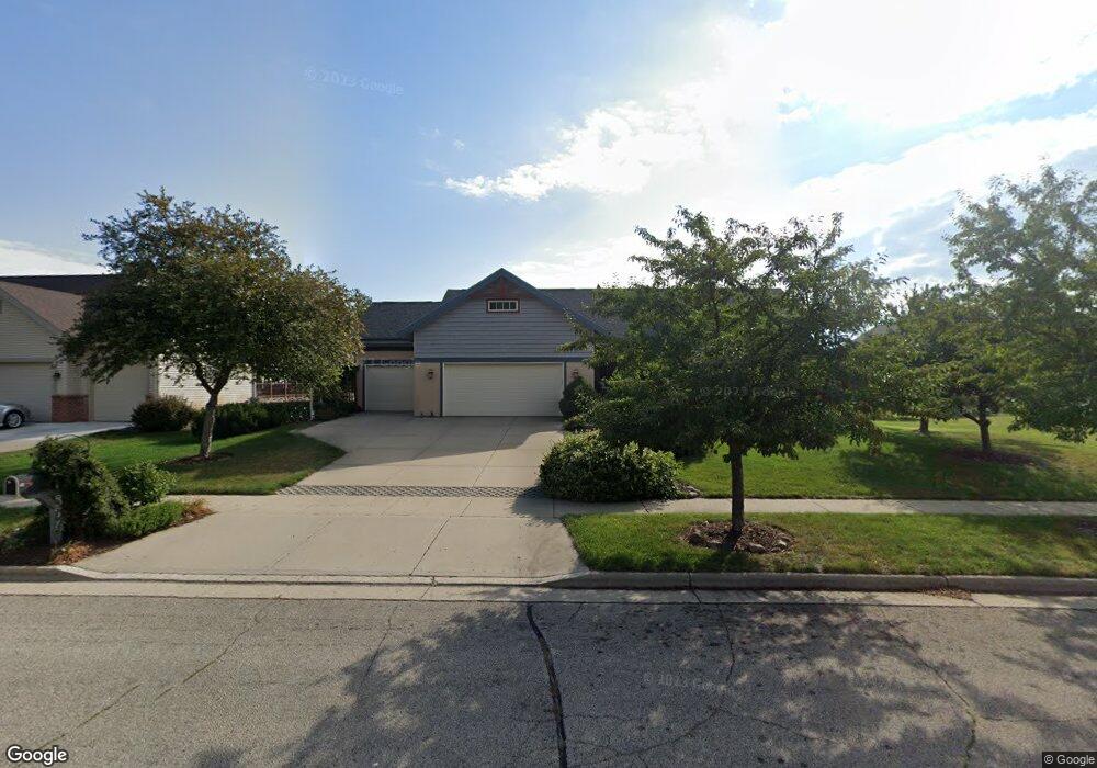 376 Liberty Park Dr, Oregon, WI 53575 - photo 1