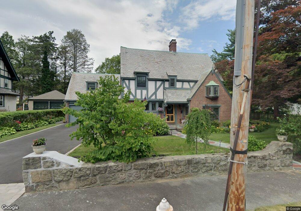 26 Mostyn St, Swampscott, MA 01907 - photo 1