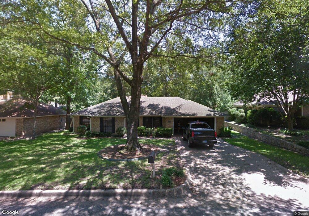 2201 Kensington Dr, Tyler, TX 75703 - photo 1