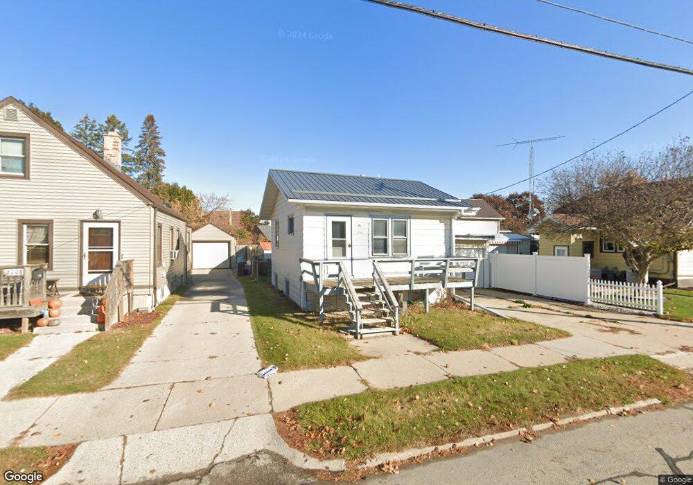 2106 12th St, Two Rivers, WI 54241 - photo 1