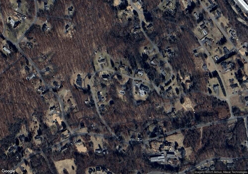 15 Edgewood Rd, Oxford, CT 06478 - photo 1