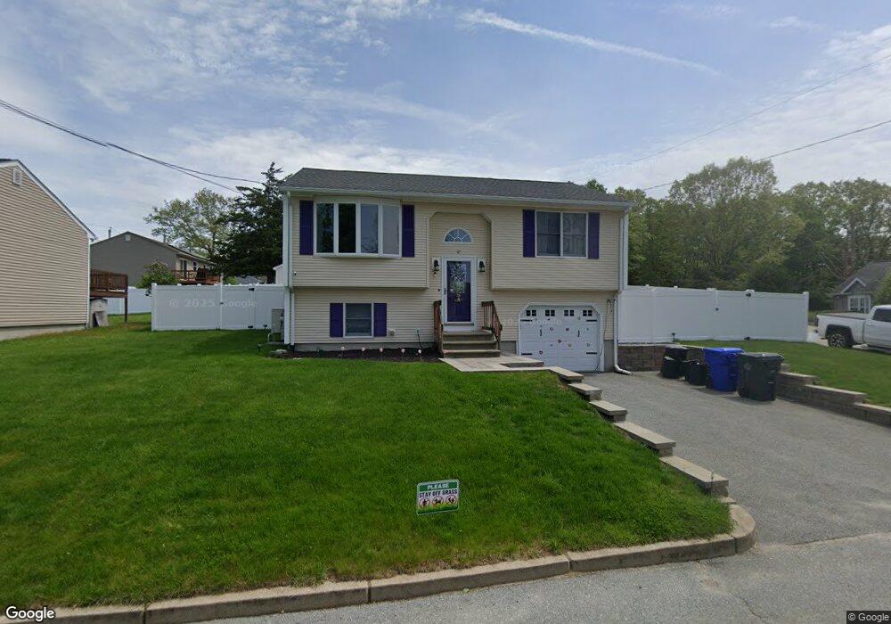 47 Centraccio St, West Warwick, RI 02893 - photo 1