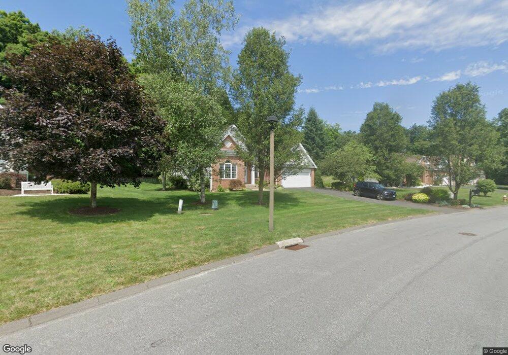 10 Vista Way unit 10, Bloomfield, CT 06002 - photo 1