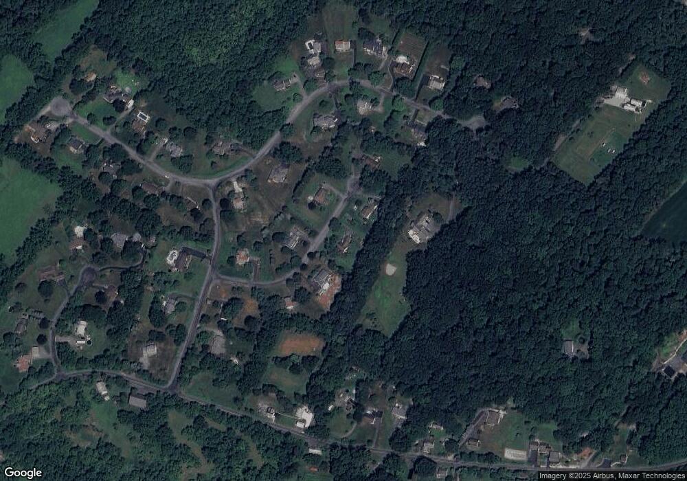 4914 Gwen Cir, Zionsville, PA 18092 - photo 1