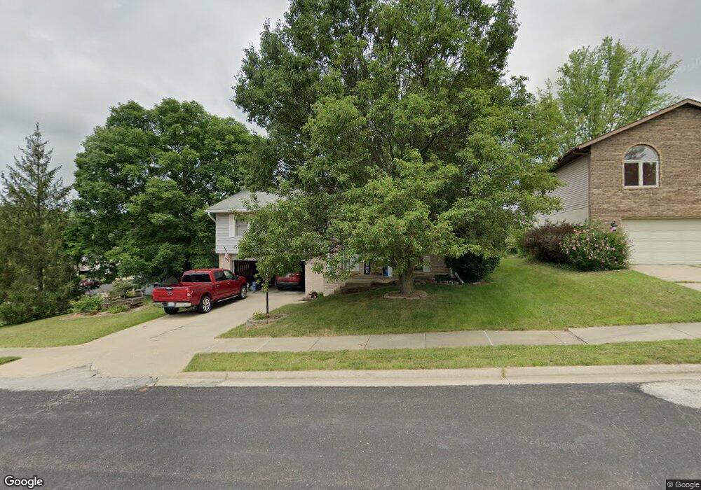 5939 W Ridgecrest Cir, Peoria, IL 61615 - photo 1