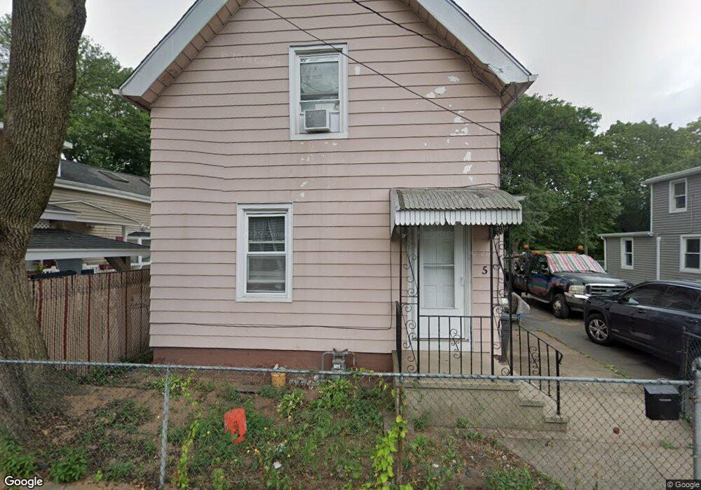 5 Wilcox Place, New Haven, CT 06513 - photo 1