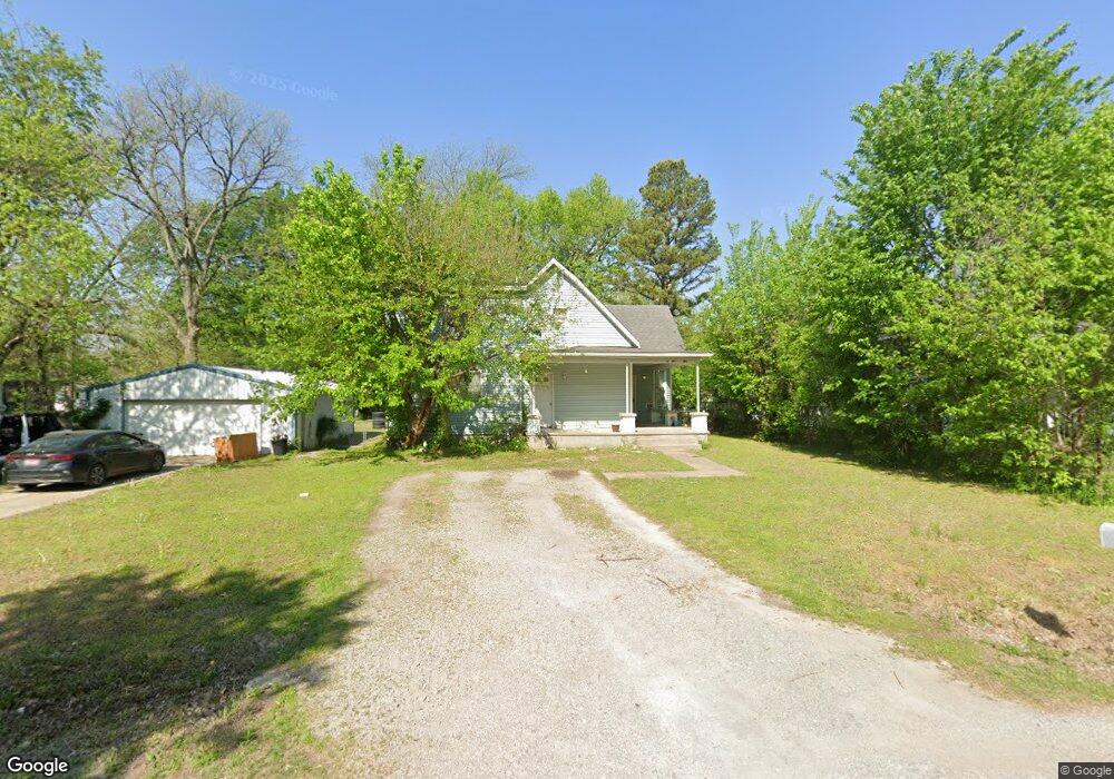 922 S Oklahoma St, Sapulpa, OK 74066 - photo 1