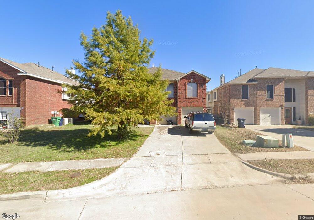 7301 Frost Ln, Denton, TX 76210 - photo 1