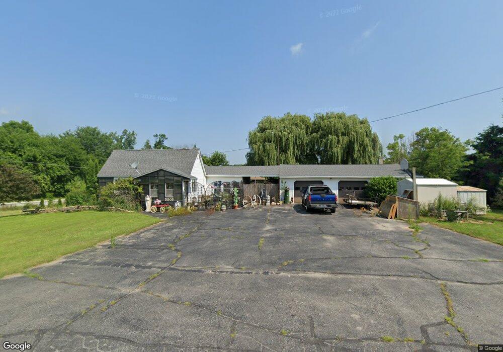 5005 Birch Run Rd, Birch Run, MI 48415 - photo 1