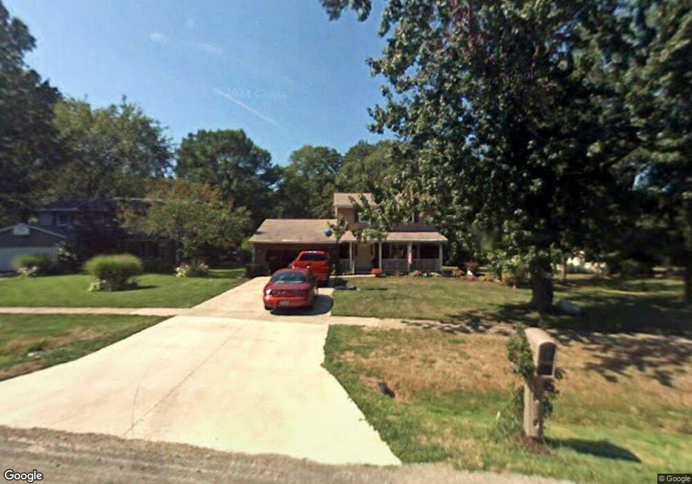 372 Buckeye Dr, Sheffield Lake, OH 44054 - photo 1