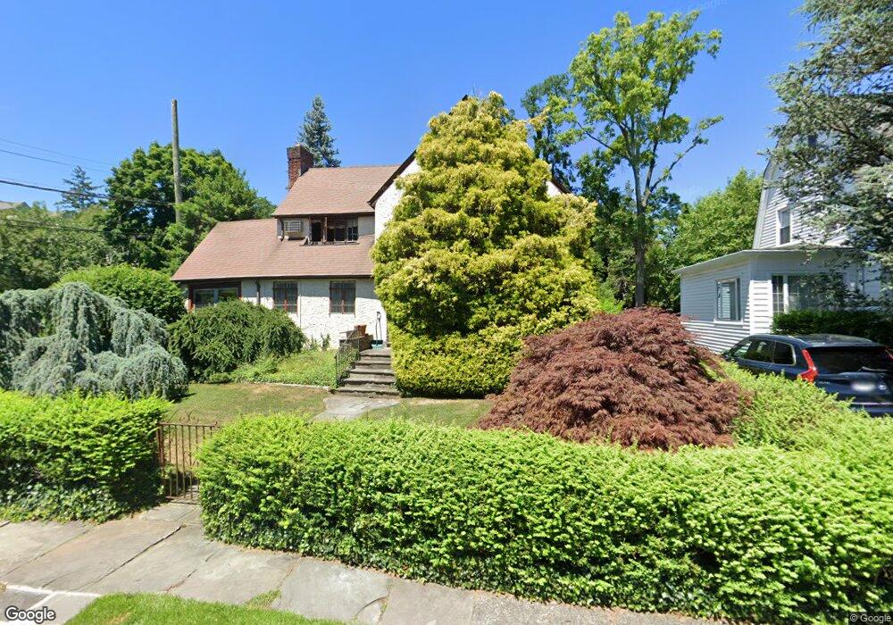 73 Shawnee Ave, Yonkers, NY 10710 - photo 1