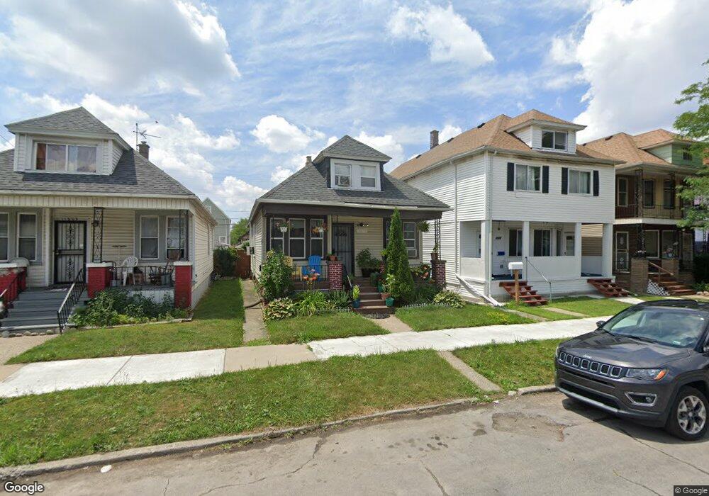 11609 St Aubin, HamtraMcK, MI 48212 - photo 1