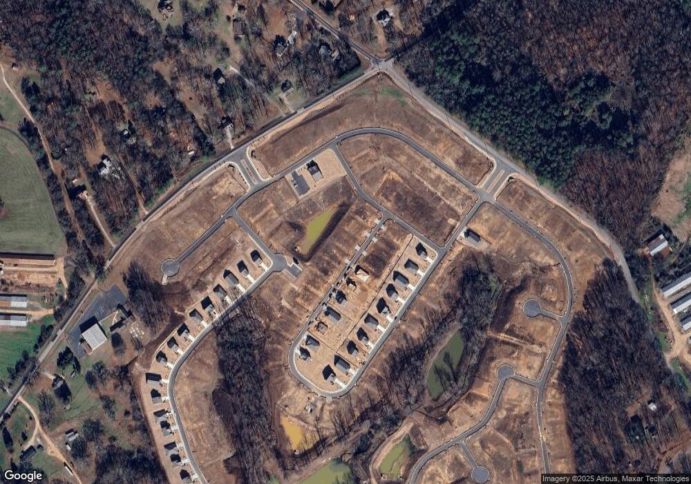 425 Egret Ct, Hoschton, GA 30548 - photo 1