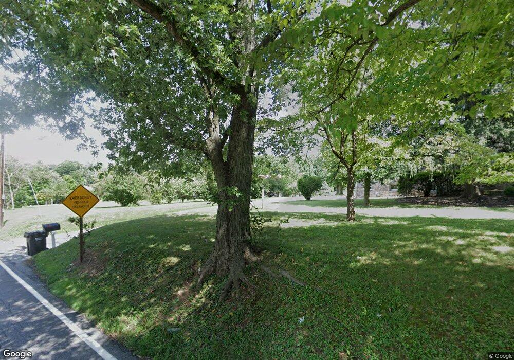 212 Bishop Hollow Rd, Newtown Square, PA 19073 - photo 1