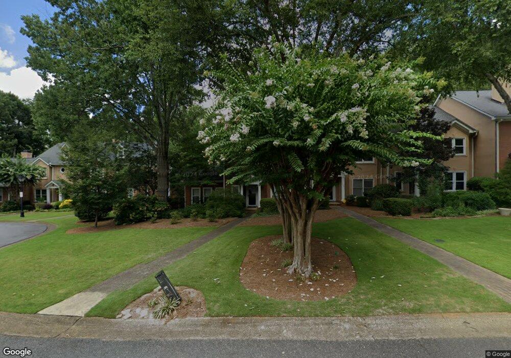 746 Olde Towne Ln, Marietta, GA 30068 - photo 1