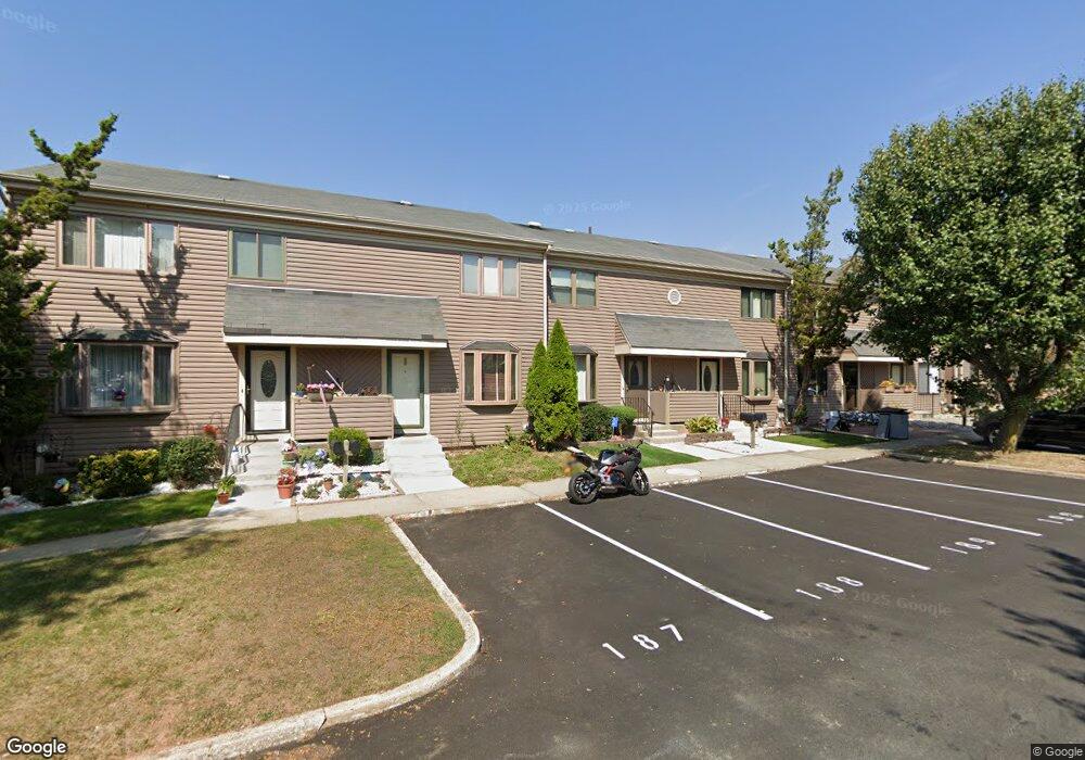 9 Cypress Loop unit 189, Staten Island, NY 10309 - photo 1