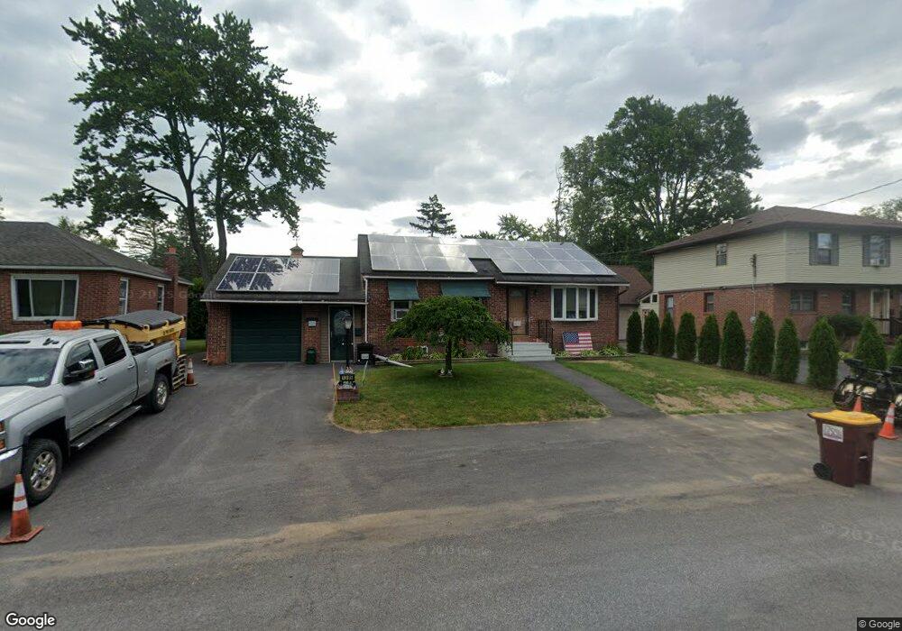 1385 Lawn Ave, Schenectady, NY 12306 - photo 1