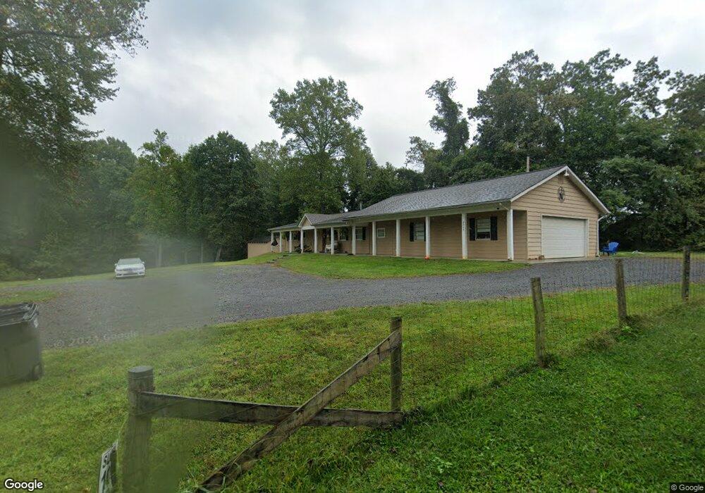 2285 Edward King Ln, Amissville, VA 20106 - photo 1