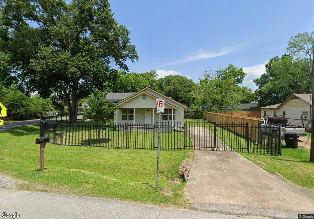 9526 Edgeworth St, Houston, TX 77093 - photo 1