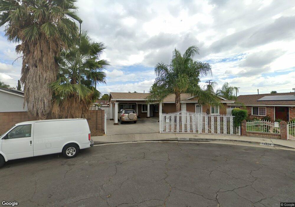 14320 Dyer St, Sylmar, CA 91342 - photo 1