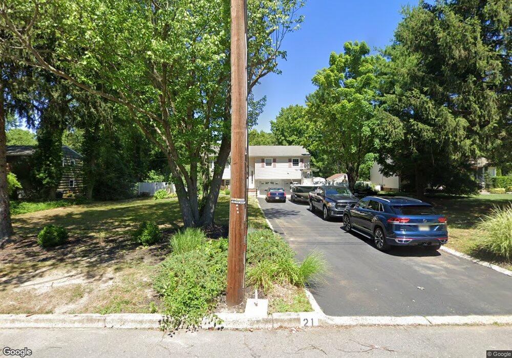 21 Center Ave, Matawan, NJ 07747 - photo 1