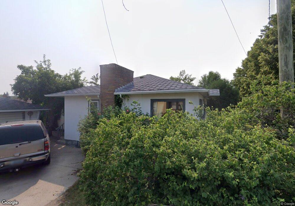 508 5th St NE, Jamestown, ND 58401 - photo 1