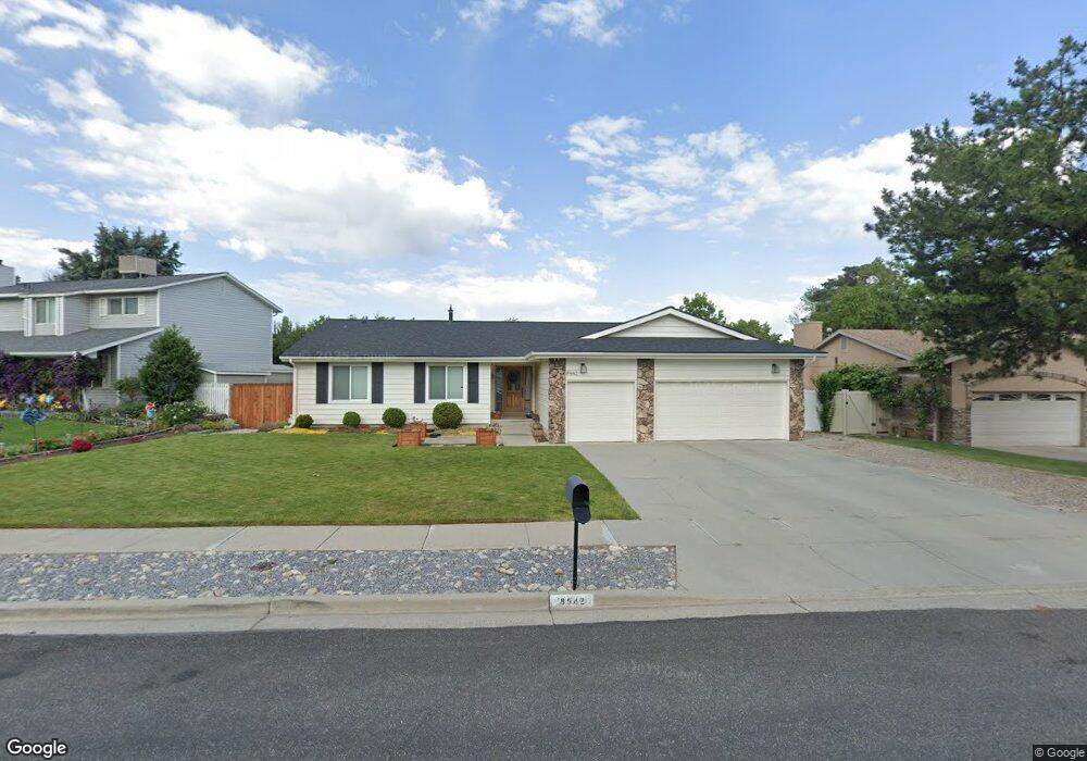 8942 S Ida Ln, Sandy, UT 84093 - photo 1