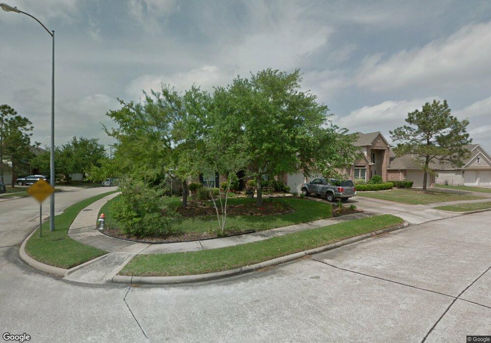 4010 Stonehurst Dr, Pearland, TX 77584 - photo 1