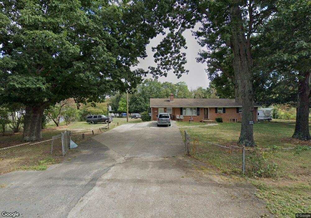 2984 Lyndhurst Rd, Stuarts Draft, VA 24477 - photo 1