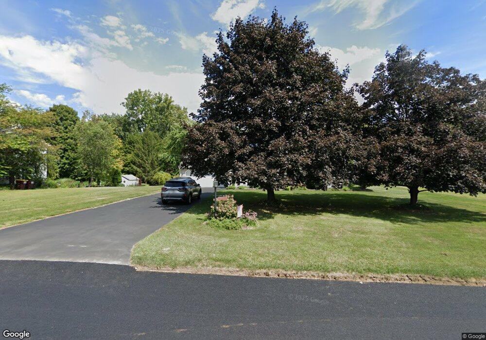 1492 Maplecrest Dr, Castleton On Hudson, NY 12033 - photo 1