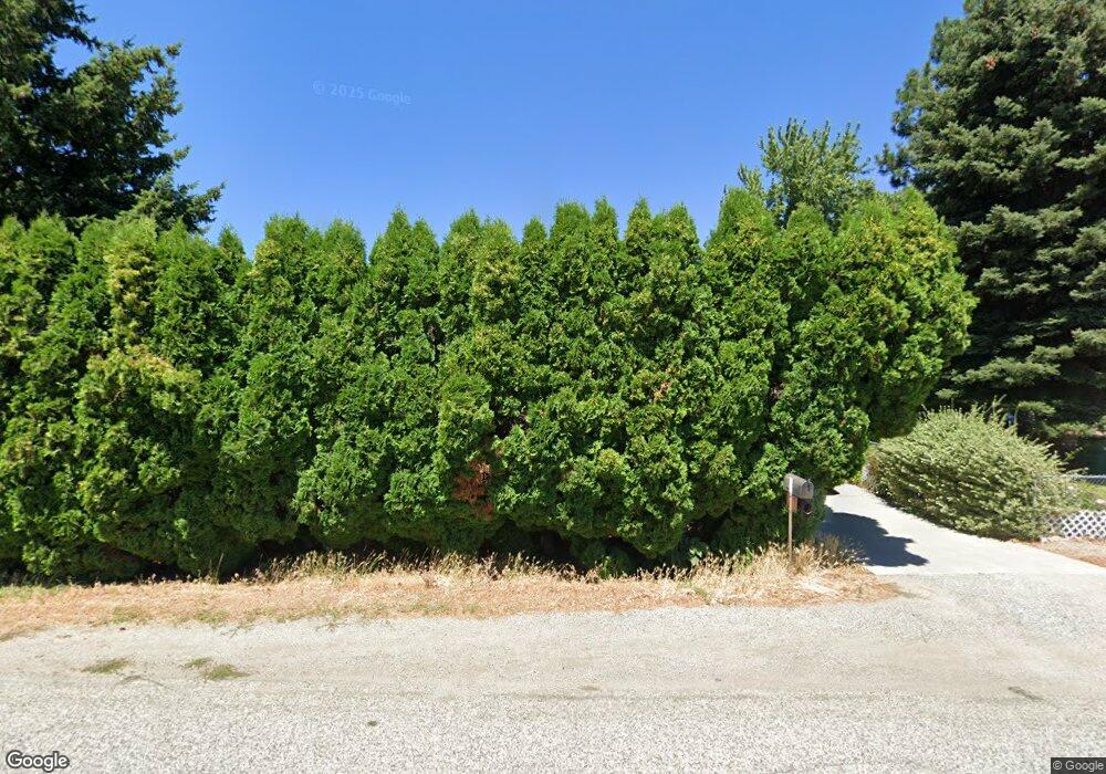 1805 3rd St NE, East Wenatchee, WA 98802 - photo 1