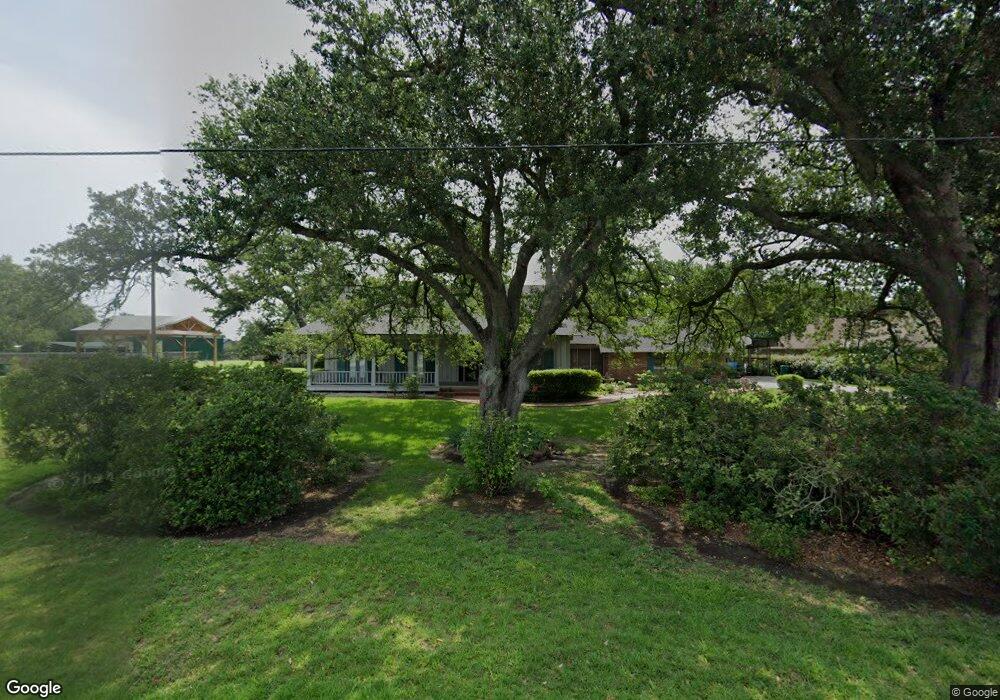 3939 Burton Ln, Lake Charles, LA 70605 - photo 1