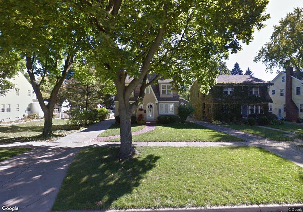 144 S Gladstone Ave, Aurora, IL 60506 - photo 1