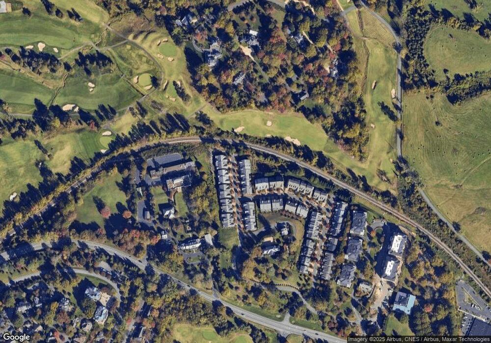 950 Marsh Ln, Charlottesville, VA 22903 - photo 1