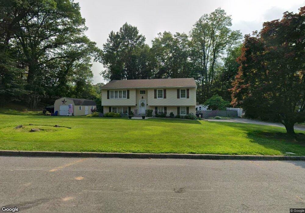 27 Windsor Brook Ln, Tappan, NY 10983 - photo 1