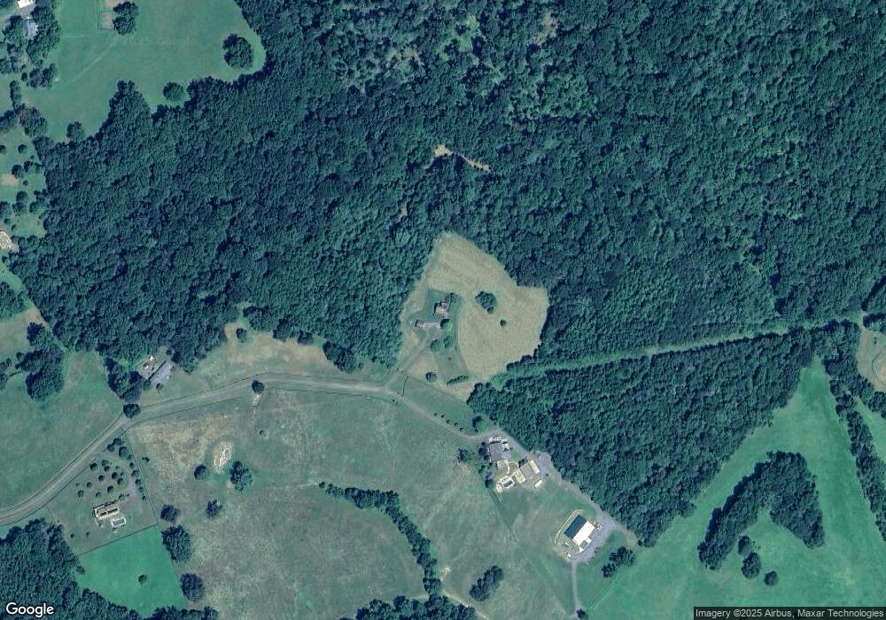 61 Sassafrass Ln, Amissville, VA 20106 - photo 1