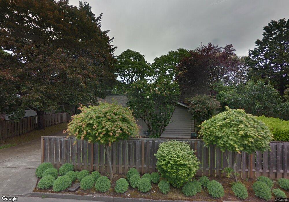 1419 Spruce St, Lake Oswego, OR 97034 - photo 1