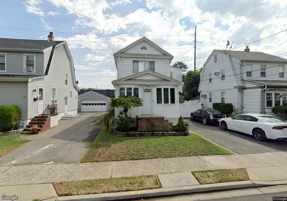 77 Cochran Place, Valley Stream, NY 11581 - photo 1