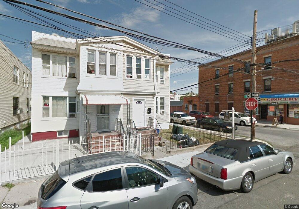 88-63 77th St, Jamaica, NY 11421 - photo 1