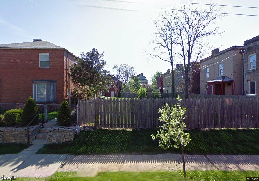 36 Sherman Ave, Columbus, OH 43205 - photo 1