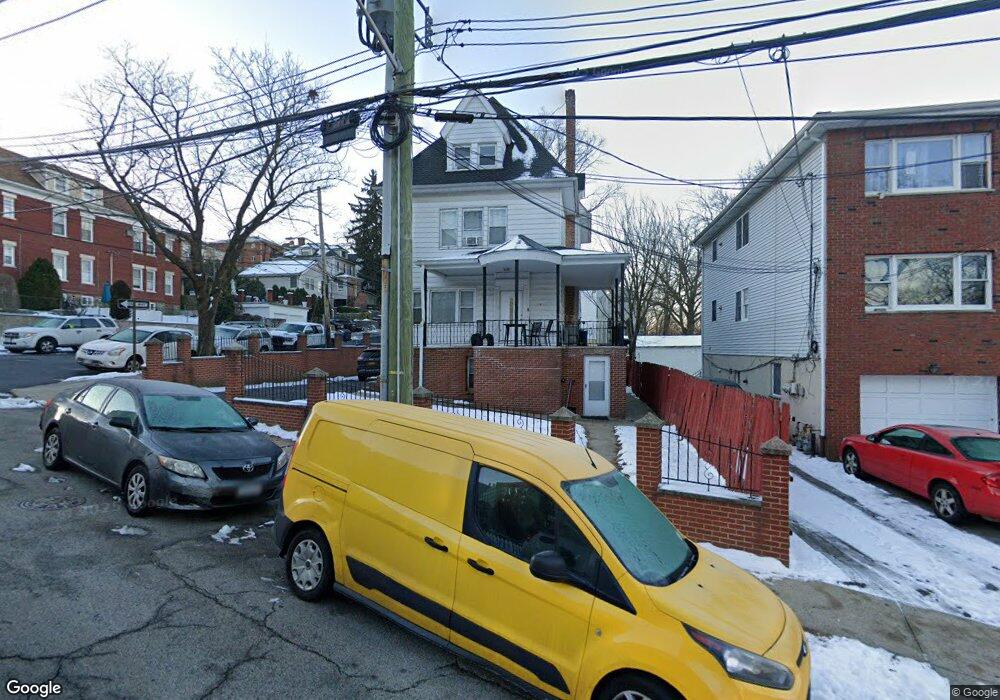 118 Lawton St, Yonkers, NY 10705 - photo 1