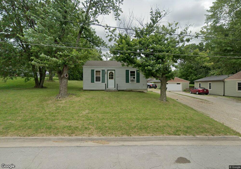 4017 SE 8th St, Des Moines, IA 50315 - photo 1