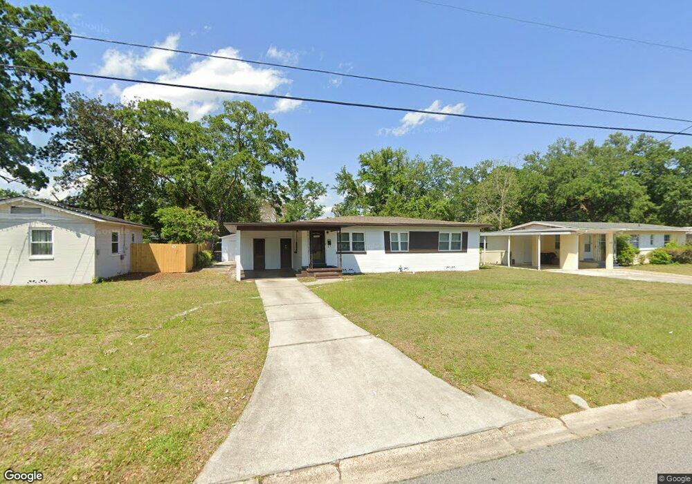 6247 Sage Dr, Jacksonville, FL 32210 - photo 1