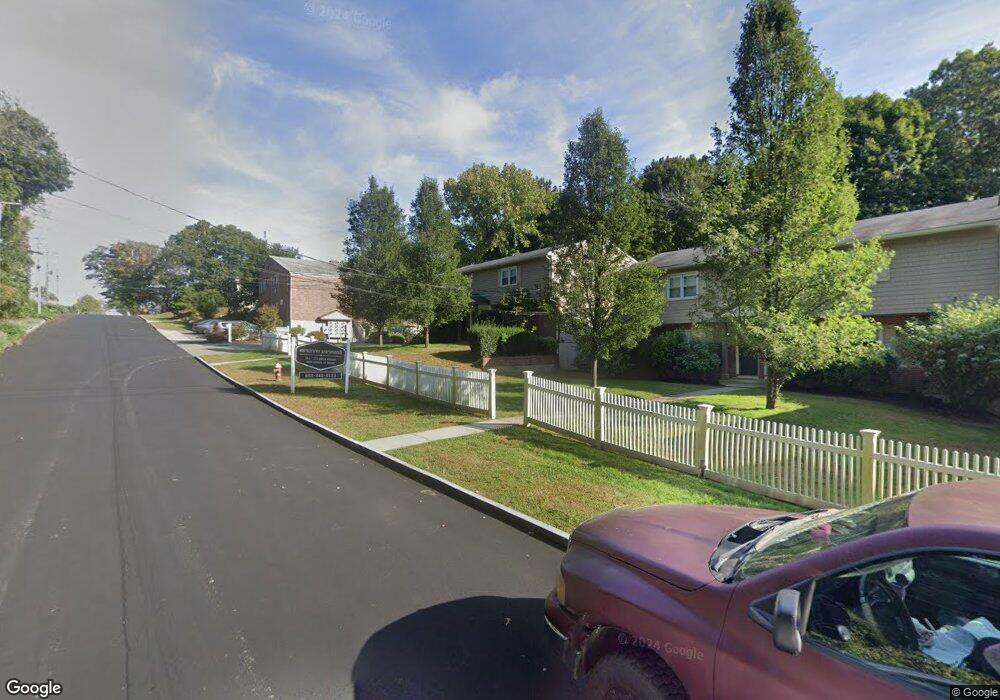 165 Oneco Ave, New London, CT 06320 - photo 1